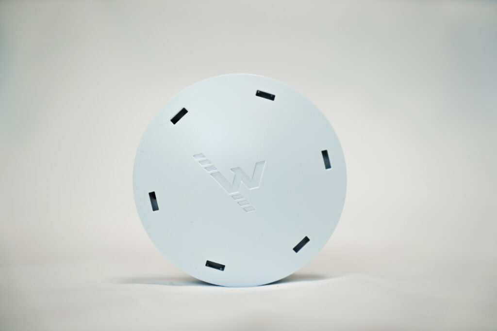 Sonde de température connectée OCEA Smart Building permettant la mesure précise des températures et le pilotage énergétique des bâtiments